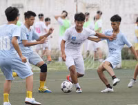 [ẢNH] THPT Ngô Sỹ Liên vào vòng 1/8 sau cuộc rượt đuổi tỷ số nghẹt thở