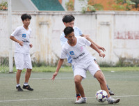 [ẢNH] THPT Ngô Sỹ Liên vào vòng 1/8 sau cuộc rượt đuổi tỷ số nghẹt thở