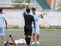 [ẢNH] THPT Ngô Sỹ Liên vào vòng 1/8 sau cuộc rượt đuổi tỷ số nghẹt thở