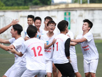 [ẢNH] Loạt trận 10h sáng 3-11 và những khoảnh khắc ấn tượng nhất