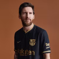 [ẢNH] Barcelona ra mắt áo đấu mới giống hệt áo phụ của... Real Madrid