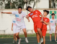 [ẢNH] Hình ảnh lượt trận 16h chiều nay 23-10