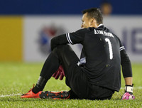 [ẢNH] Những scandal xấu xí khiến thủ môn Tấn Trường bị gắn mác 