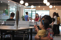 Ngưng đọng những thời khắc đẹp nhất của thiên nhiên trong triển lãm điêu khắc 