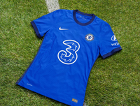 [ẢNH] Áo đấu Chelsea mùa tới bị chê hết lời