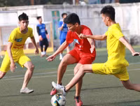 [ẢNH] Khoảnh khắc lượt trận 8h sáng nay 20-10