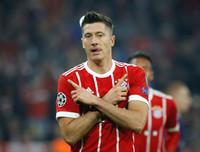 [ẢNH] Đội hình mạnh khủng khiếp kết hợp giữa Bayern và Real