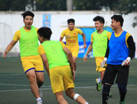 [ẢNH] THPT Quang Trung và THPT Lê Văn Thiêm thẳng tiến vào vòng 1/8