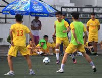 [ẢNH] THPT Quang Trung và THPT Lê Văn Thiêm thẳng tiến vào vòng 1/8