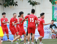 [ẢNH] Những khoảnh khắc ấn tượng loạt trận chiều 13-10