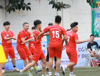 [ẢNH] Những khoảnh khắc ấn tượng loạt trận chiều 13-10