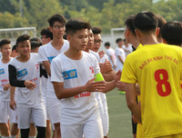 [ẢNH] Bất ngờ đổi thủ môn, THPT Hà Thành thắng luân lưu ấn tượng