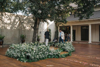 Chồng cũ Hồng Nhung lấy vợ mới, cận cảnh đôi 