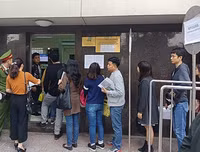 Hàng ngàn CĐV Việt Nam đang đổ về Thường Châu cổ vũ đội tuyển U23