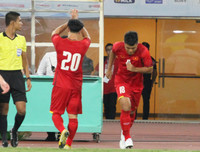 [ẢNH] Công Phượng tiểu xảo và xuất thần trong 66 phút trận thắng Palestine