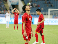 [ẢNH] Công Phượng tiểu xảo và xuất thần trong 66 phút trận thắng Palestine