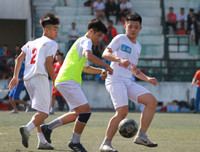 [ẢNH] Thua ngược 1-4, cựu vô địch THPT Hoàng Cầu dừng bước