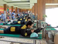 Trưởng đoàn Việt Nam thị sát 