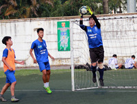 [ẢNH] Cầu thủ THPT Đông Đô gục ngã sau thất bại đáng tiếc