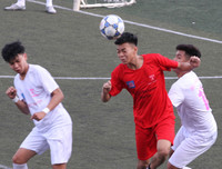 [ẢNH] THPT Trương Định lên ngôi vô địch sau loạt luân lưu nghẹt thở