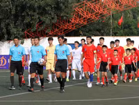 [ẢNH] THPT Trương Định lên ngôi vô địch sau loạt luân lưu nghẹt thở