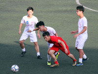 [ẢNH] THPT Trương Định lên ngôi vô địch sau loạt luân lưu nghẹt thở