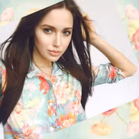 [ẢNH] Cô vợ xinh lung linh của tuyển thủ Nga 