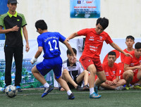 [ẢNH] Loạt trận sáng 5-11: H.N Amsterdam thắng kỷ lục, Á quân Nguyễn Thị Minh Khai thua sốc