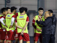 [ẢNH] Thầy Park tăng cường độ tập cho đội tuyển Việt Nam vào guồng