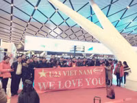 Hàng ngàn CĐV Việt Nam đang đổ về Thường Châu cổ vũ đội tuyển U23