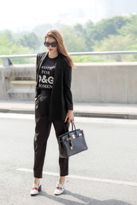 Phạm Hương tiết lộ về món quà mang sang Indonesia tặng các Hoa hậu