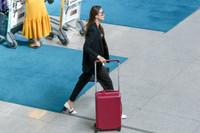 Phạm Hương tiết lộ về món quà mang sang Indonesia tặng các Hoa hậu