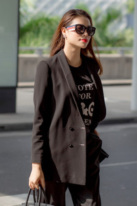 Phạm Hương tiết lộ về món quà mang sang Indonesia tặng các Hoa hậu