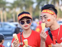 [ẢNH] Fan nữ xinh đẹp 
