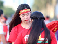 [ẢNH] Fan nữ xinh đẹp 