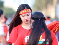 [ẢNH] Fan nữ xinh đẹp 