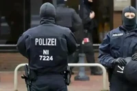 Hai nhà ga trung tâm ở Đức bị đe dọa đánh bom