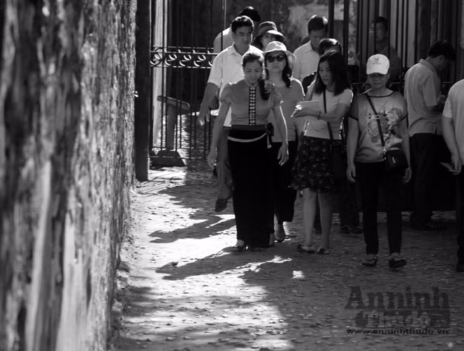 Đến nay nhà tù Sơn La là di tích Quốc gia hàng năm đón rất nhiều du khách đến thăm