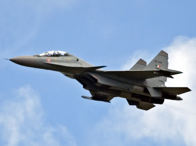 Su-30MKI của Ấn Độ được tích hợp nhiều thiết bị điện tử do nhiều quốc gia khác nhau sản xuất