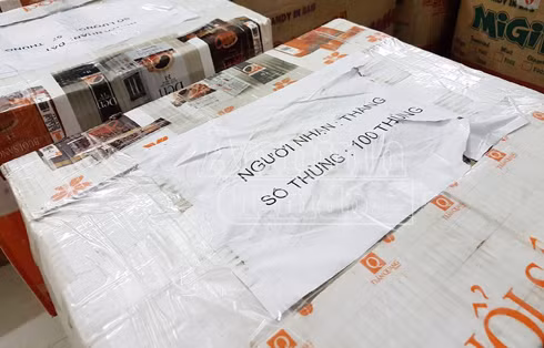 Mỗi ngày shop online này nhận được hàng nghin đơn hàng, trong đó nhiều đơn hàng có số lượng lớn