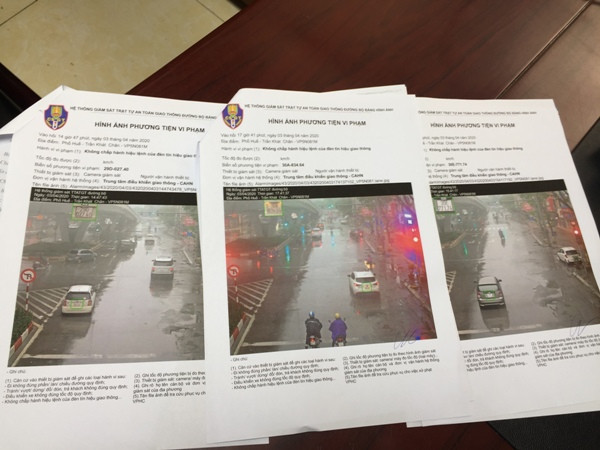 Có khá nhiều phương tiện vi phạm nhiều lần, số tiền cộng dồn để nộp phạt sau này sẽ rất lớn. Phòng CSGT yêu cầu người dân, người tham gia giao thông thực hiện nghiêm quy định về cách ly xã hội, phòng, chống dịch Covid-19; Luật Giao thông. Hệ thống camera xử lý của CSGT sẽ được tăng cường hoạt động để đảm bảo ATGT, ANTT trên toàn địa bàn Thủ đô