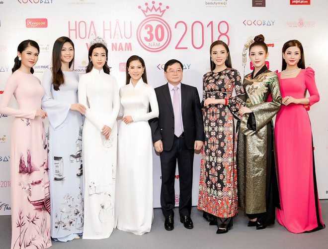 Á hậu Huyền My khoe sắc rực rỡ trong ngày khởi động "Hoa hậu Việt Nam" 2018 ảnh 1 Á hậu Huyền My khoe sắc rực rỡ trong ngày khởi động "Hoa hậu Việt Nam" 2018 ảnh 1