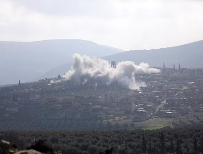 Khói bốc lên ở khu vực Afrin. FSA và Thổ Nhĩ Kỳ vừa giành được một căn cứ quân sự quan trọng tại đây, từ tay của YPG