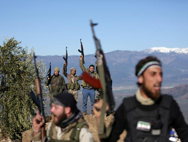 FSA đang trên đà "quét sạch" YPG ở khu vực biên giới Syria - Thổ Nhĩ Kỳ FSA đang trên đà "quét sạch" YPG ở khu vực biên giới Syria - Thổ Nhĩ Kỳ