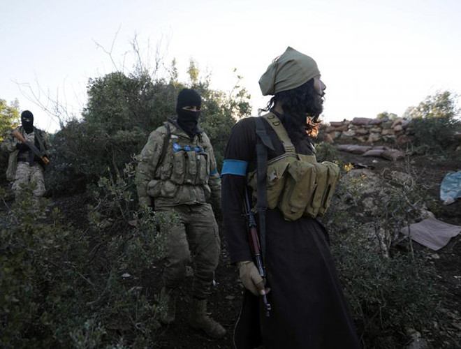 Hiện FSA đang là "cánh tay phải" của Thổ Nhĩ Kỳ trong việc đẩy lùi YPG của người Kurd Hiện FSA đang là "cánh tay phải" của Thổ Nhĩ Kỳ trong việc đẩy lùi YPG của người Kurd