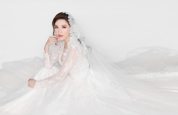 Nữ ca sĩ Bảo Thy sẽ kết hôn cùng doanh nhân gốc Hà Tĩnh - người bạn lâu năm của gia đình