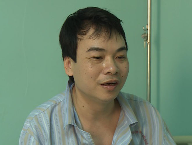 Bệnh nhân cho biết, ban đầu tưởng cảm cúm thông thường, không ngờ nhiễm liên cầu khuẩn lợn. Nguyên nhân dẫn đến tình trạng này là do trước đó có ăn nem chua trong một bữa liên hoan trước tết