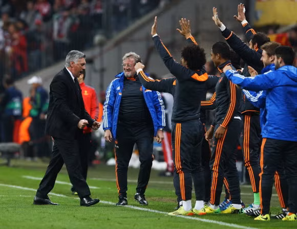 Thảm bại 0-4, Bayern cúi đầu rời Champions League ảnh 3