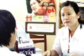 Khó xóa rào cản kỳ thị người nhiễm HIV 