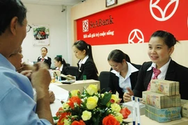 Ưu đãi cho khách hàng tiết kiệm gửi góp